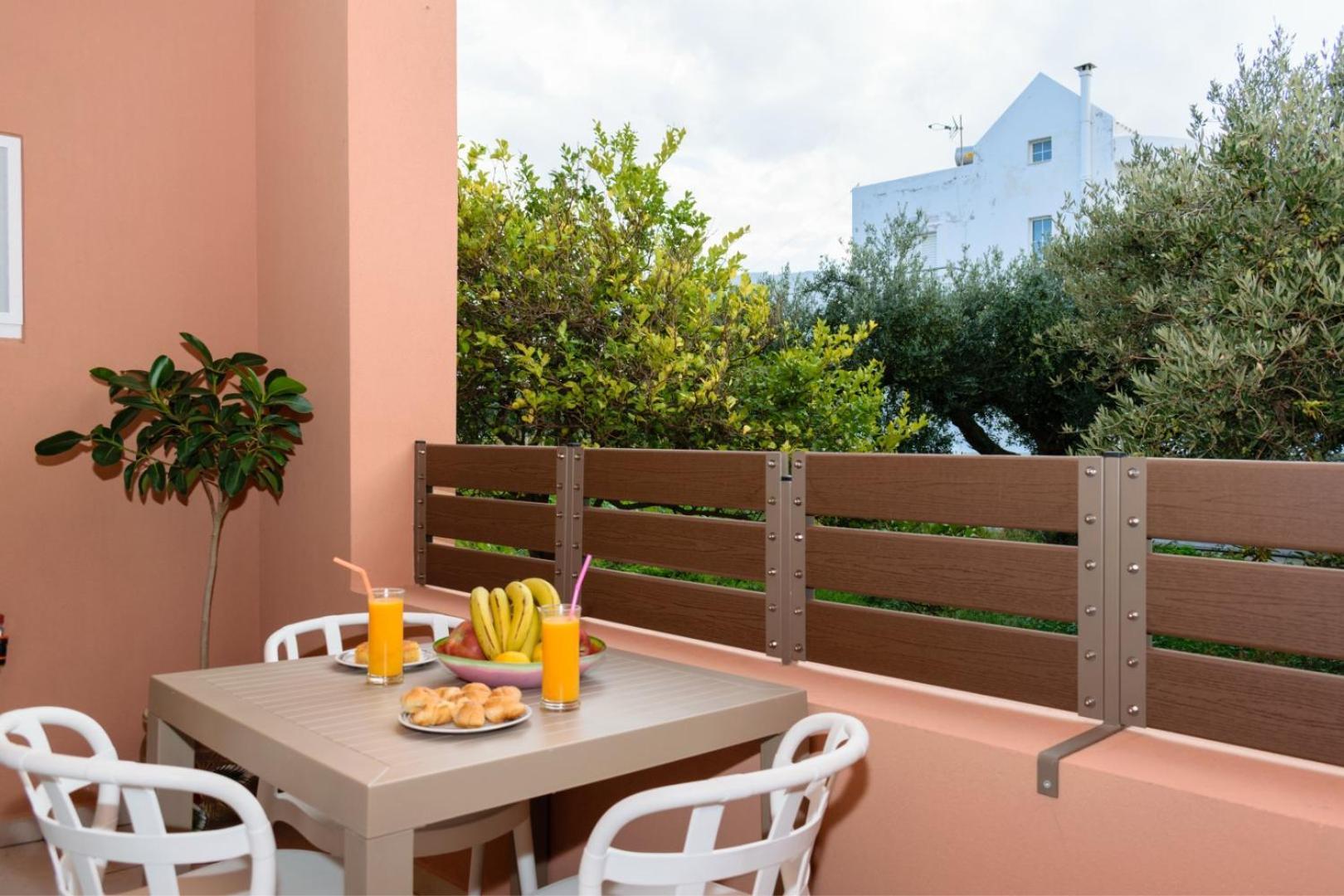 Iliana Apartments 팔라사르나 외부 사진