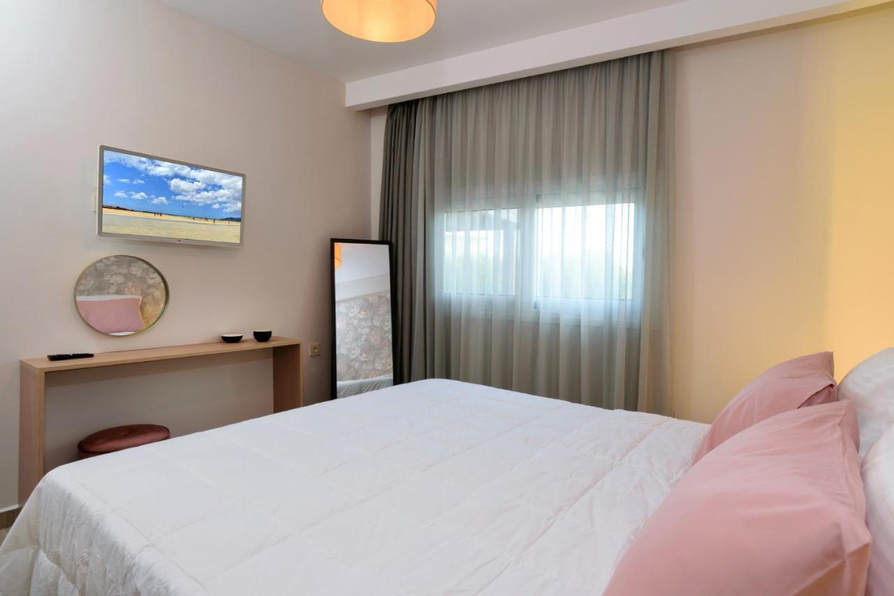Iliana Apartments 팔라사르나 외부 사진